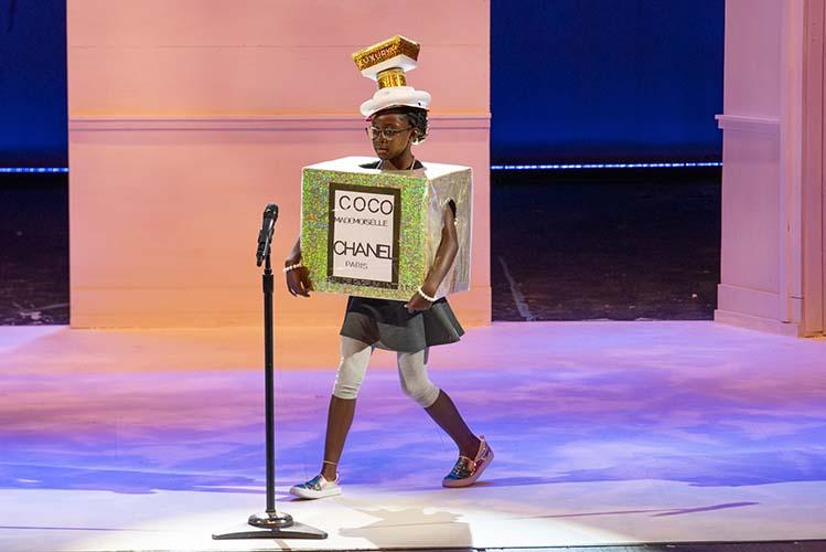 Vocabulary Parade 6792